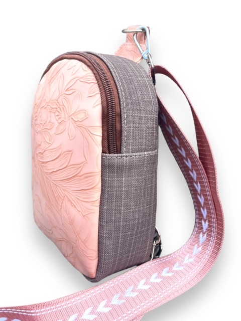 Slingbag brown:pink1